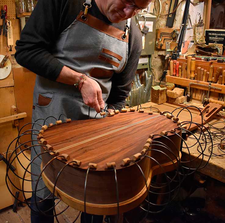 Guitarras Manzanero taller